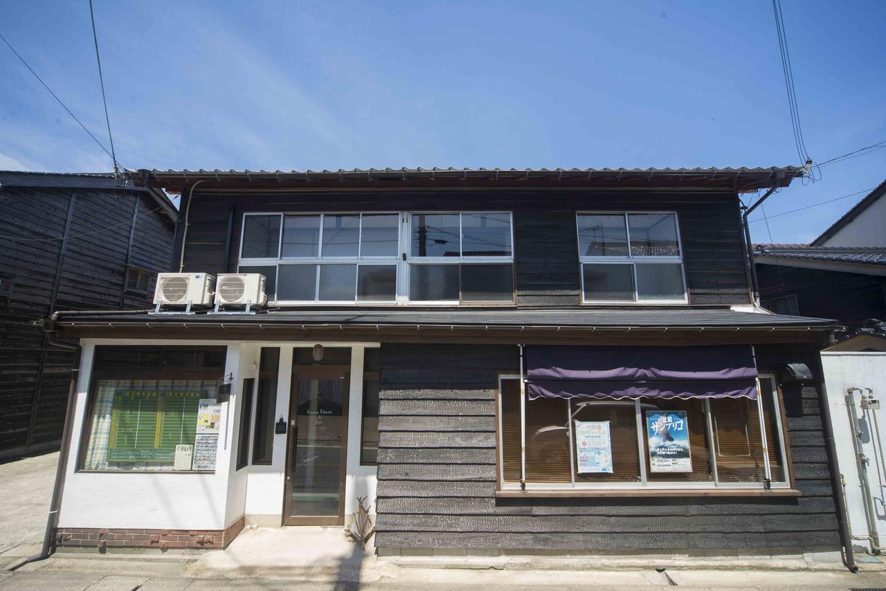 Book & Guesthouse Hitotomaru Toyooka  Dış mekan fotoğraf